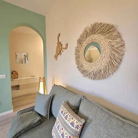 Sea Breeze - Coastal By Hihe * Quartu SantʼElena